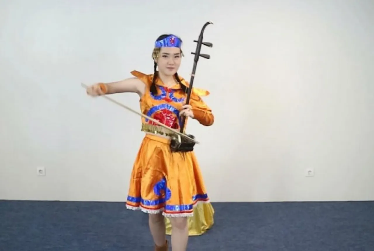 Unjuk Kemampuan Mandarin, Mahasiswa UK Petra Wakili Indonesia - GenPI.co Jatim